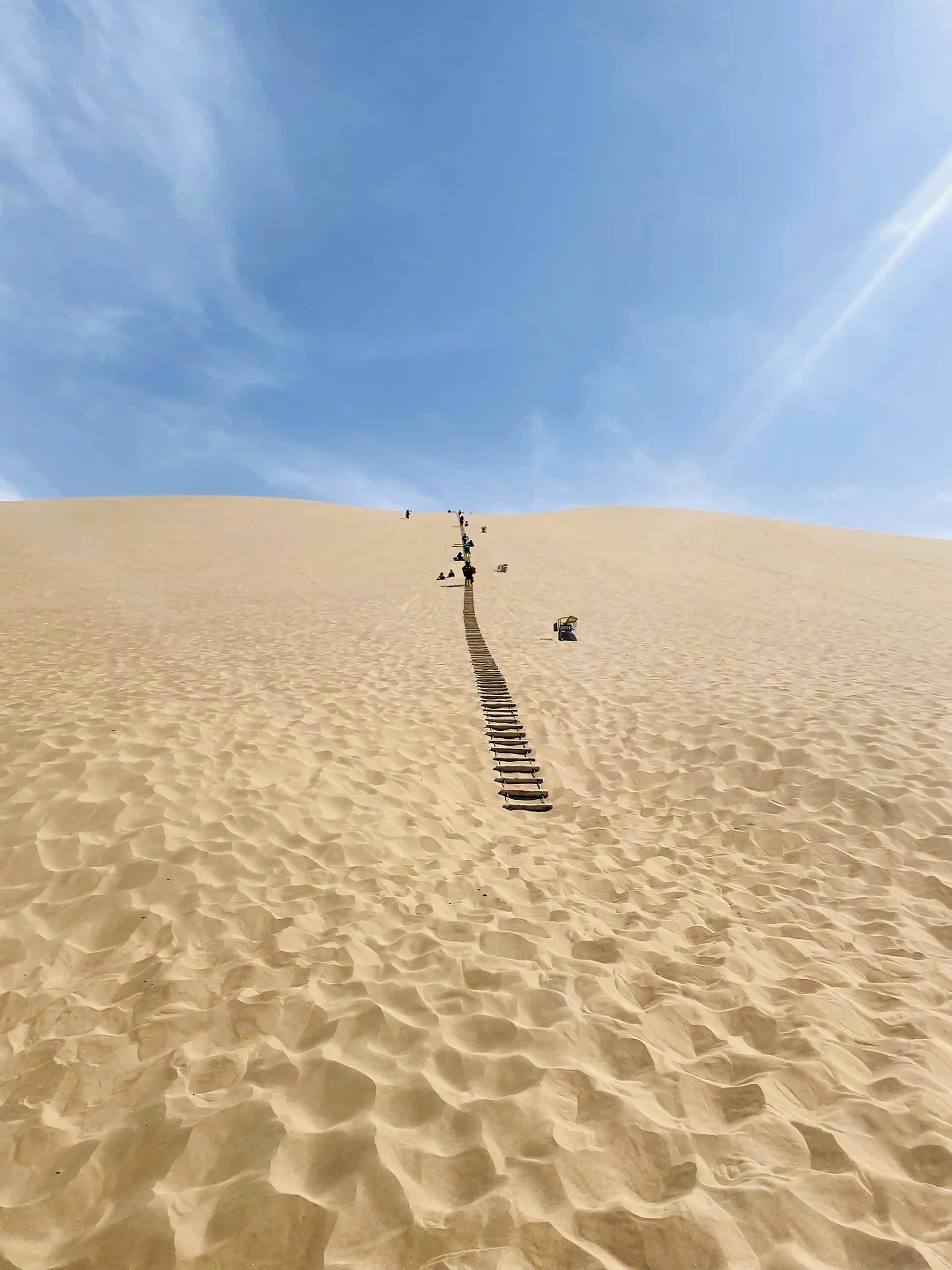 Mingsha dune ascent route photo