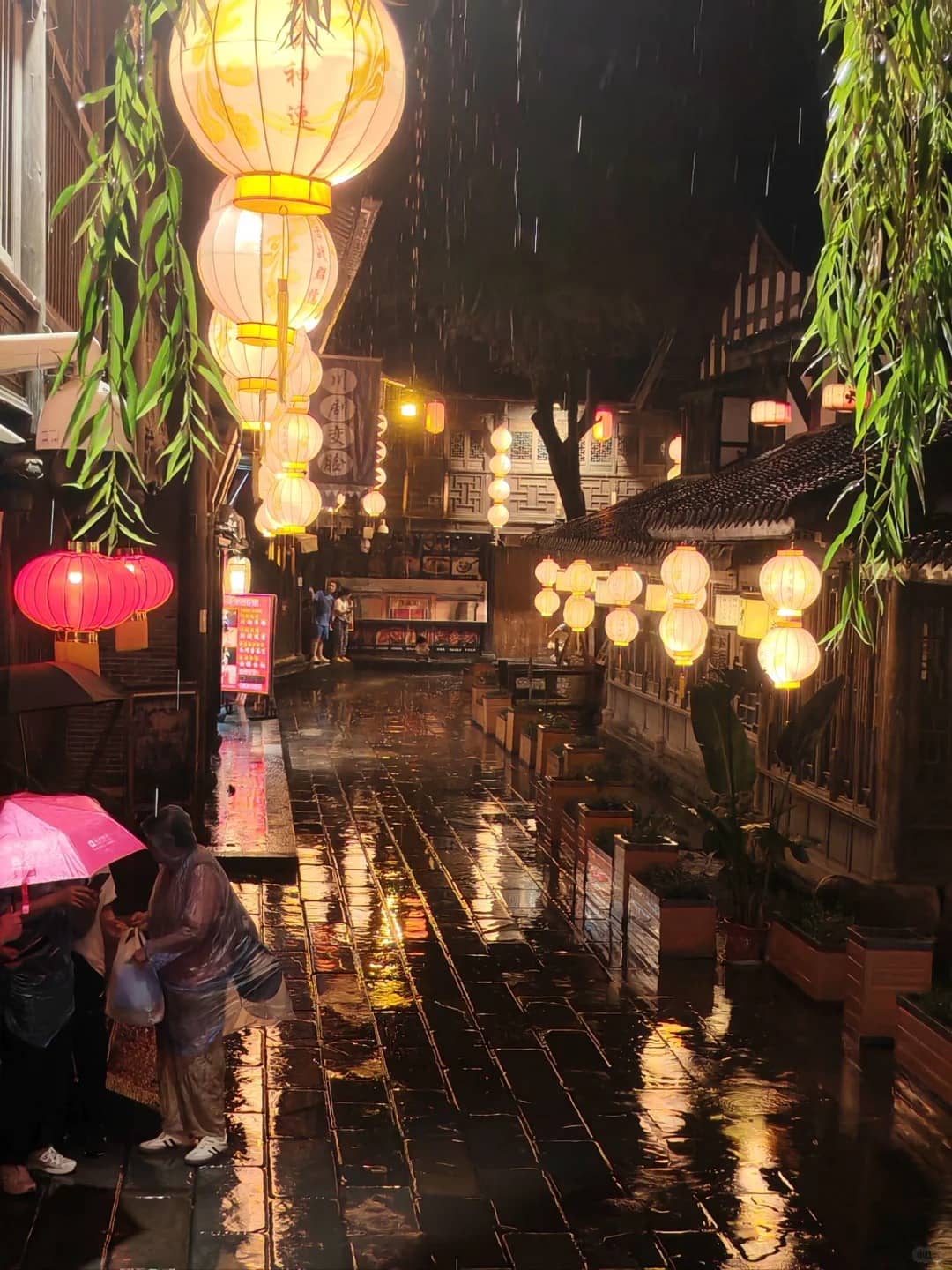 Jinli street texture route photo
