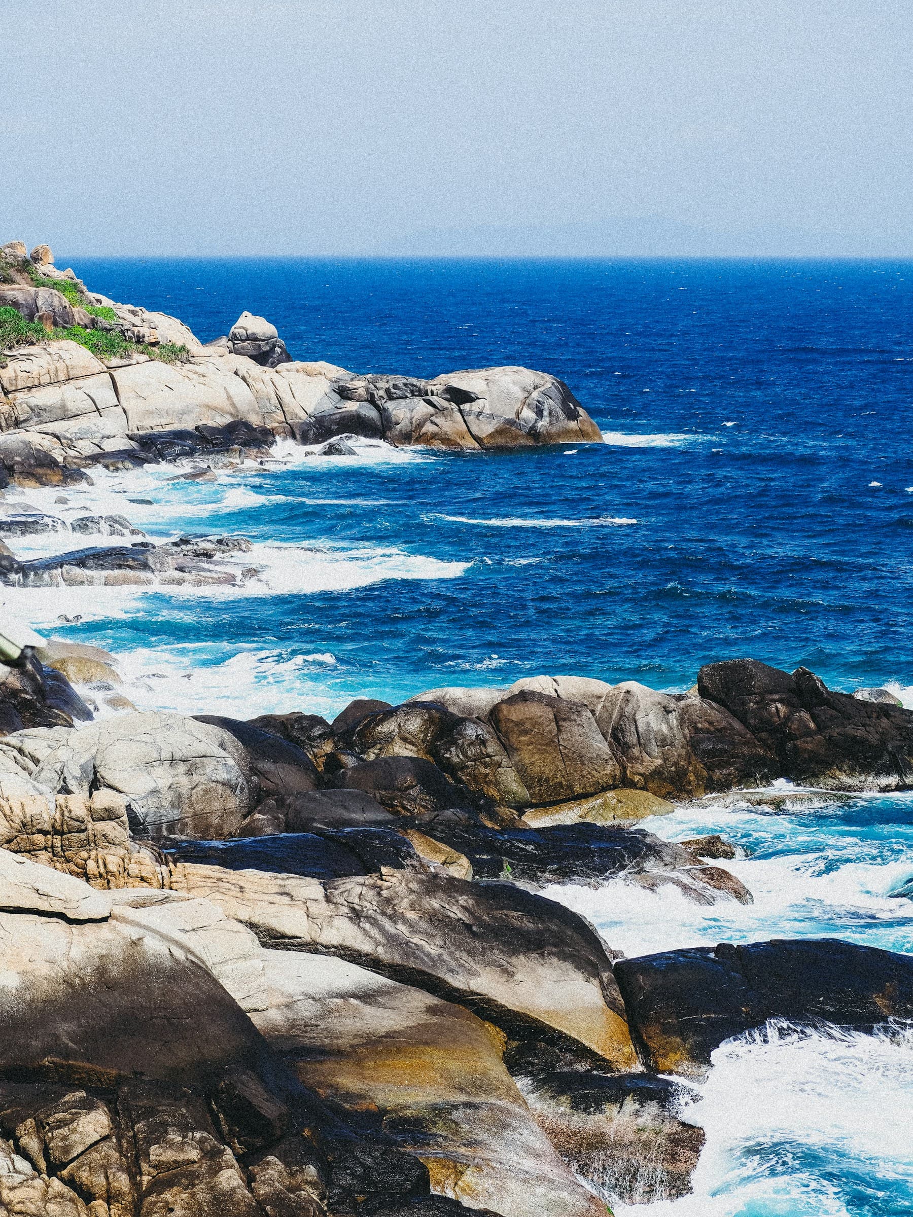 Hainan rocky tropical coast