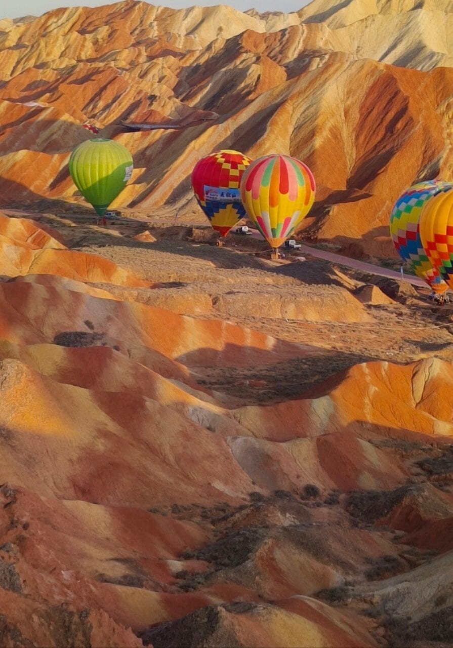 Zhangye Danxia scenery on the 5-day Qinghai Zhangye route