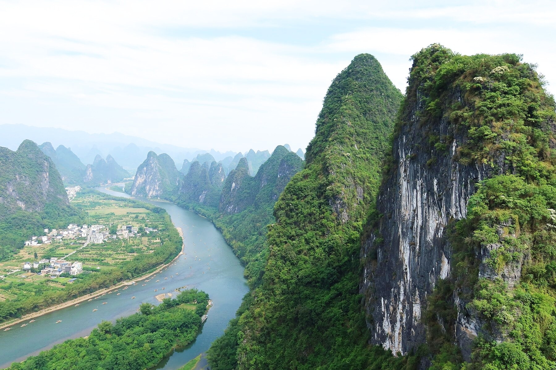 Guilin Li River scenery that requires realistic route sequencing