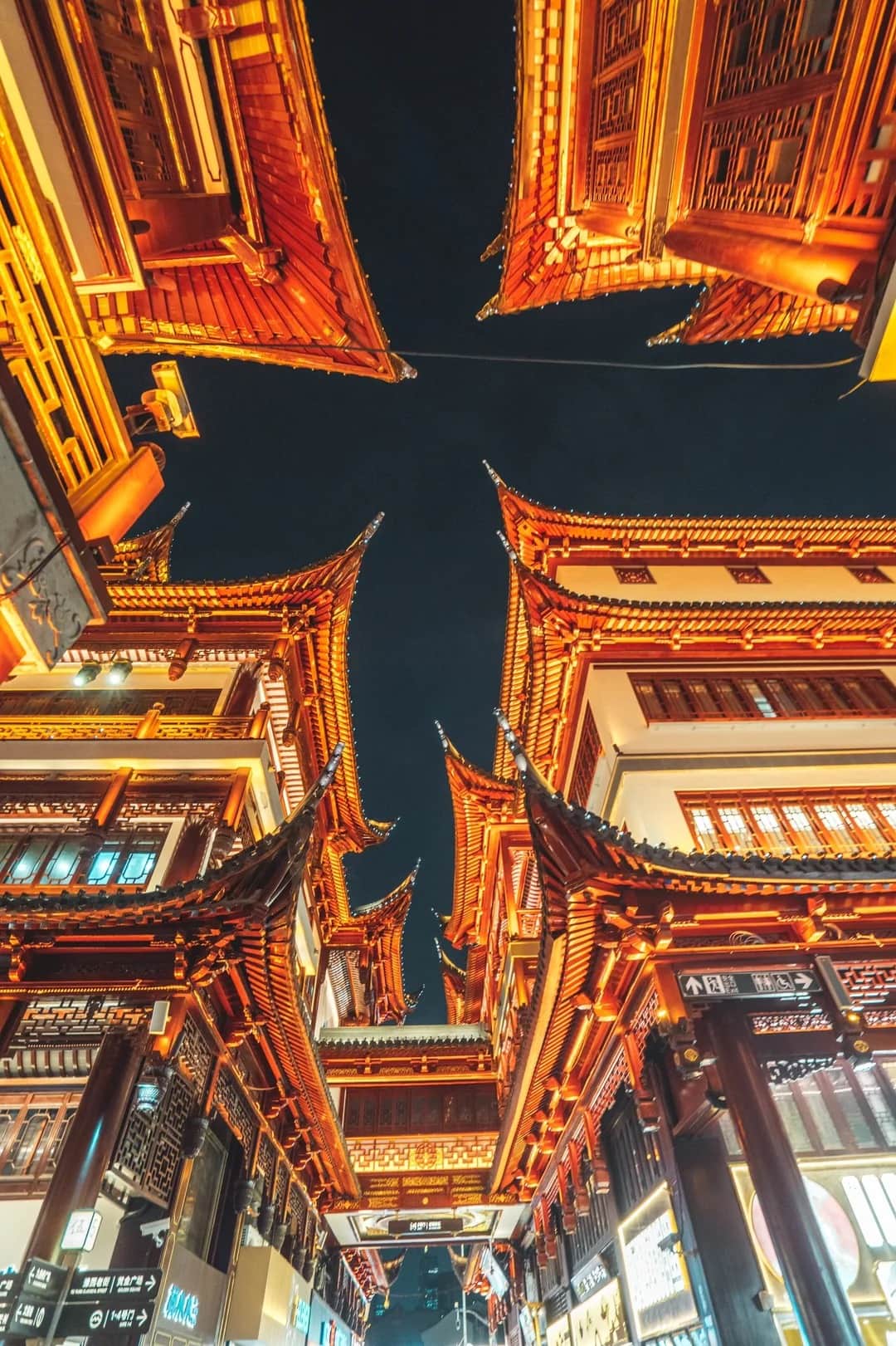 Shanghai old-city arrival route photo