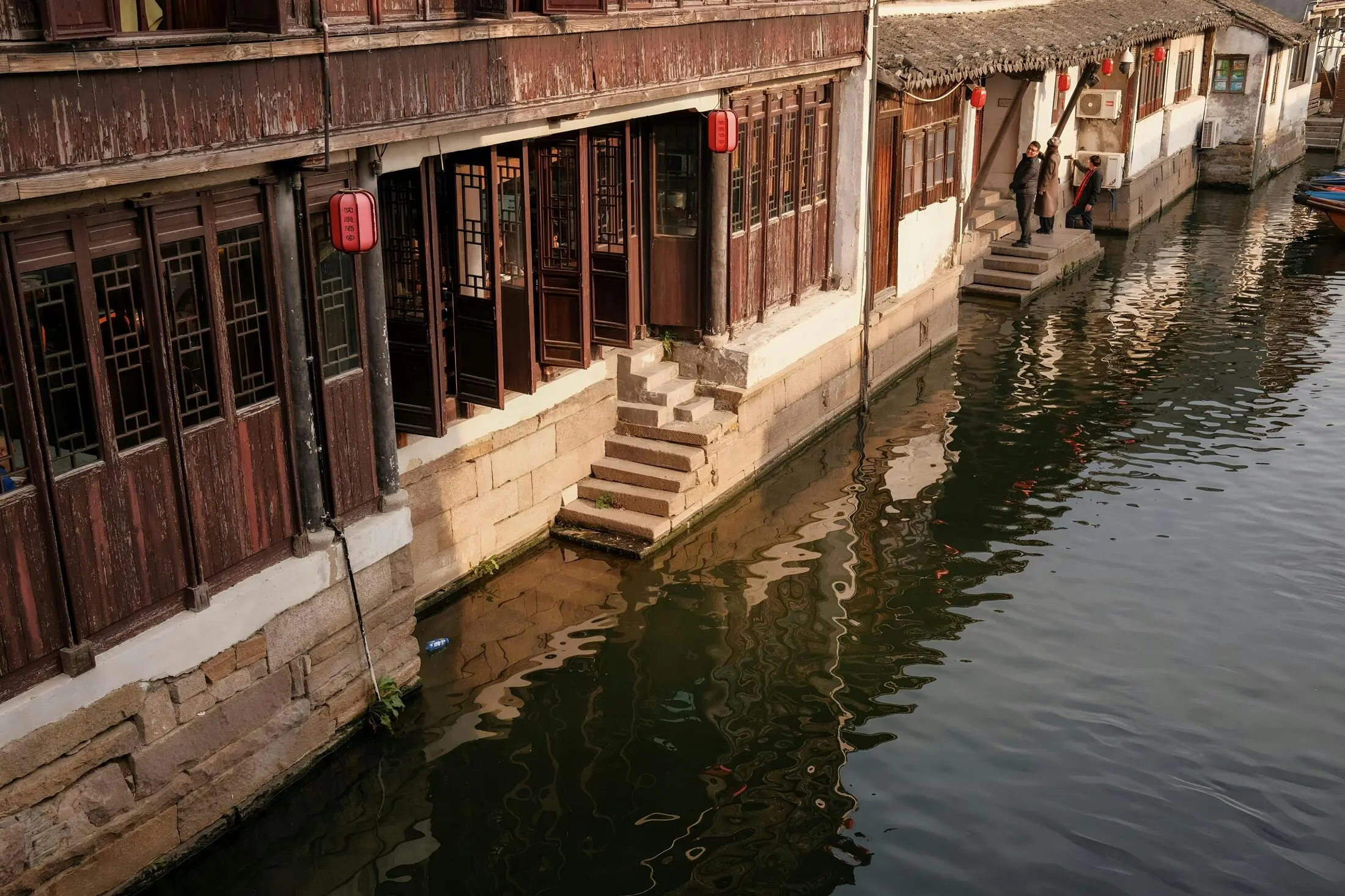 Suzhou Hangzhou garden and canal texture