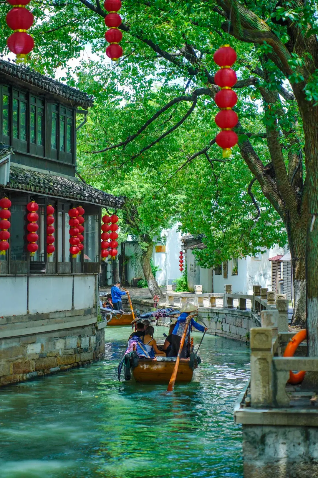 Jiangnan rivers and gardens route