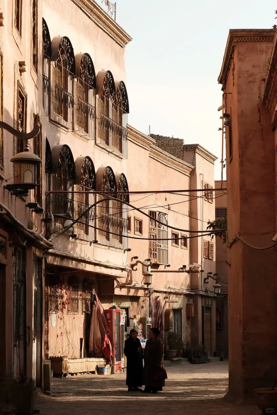 6 to 7 day Kashgar, Tashkurgan, and Pamir route Arrive in Kashgar and keep the evening slow. Stay near the Old City f... material-library route evidence