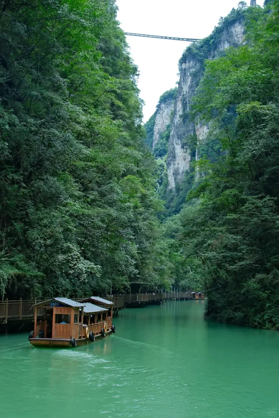 6 day Zhangjiajie and Fenghuang Hunan route Arrive in Zhangjiajie and settle near Wulingyuan or the city base acc... material-library route evidence