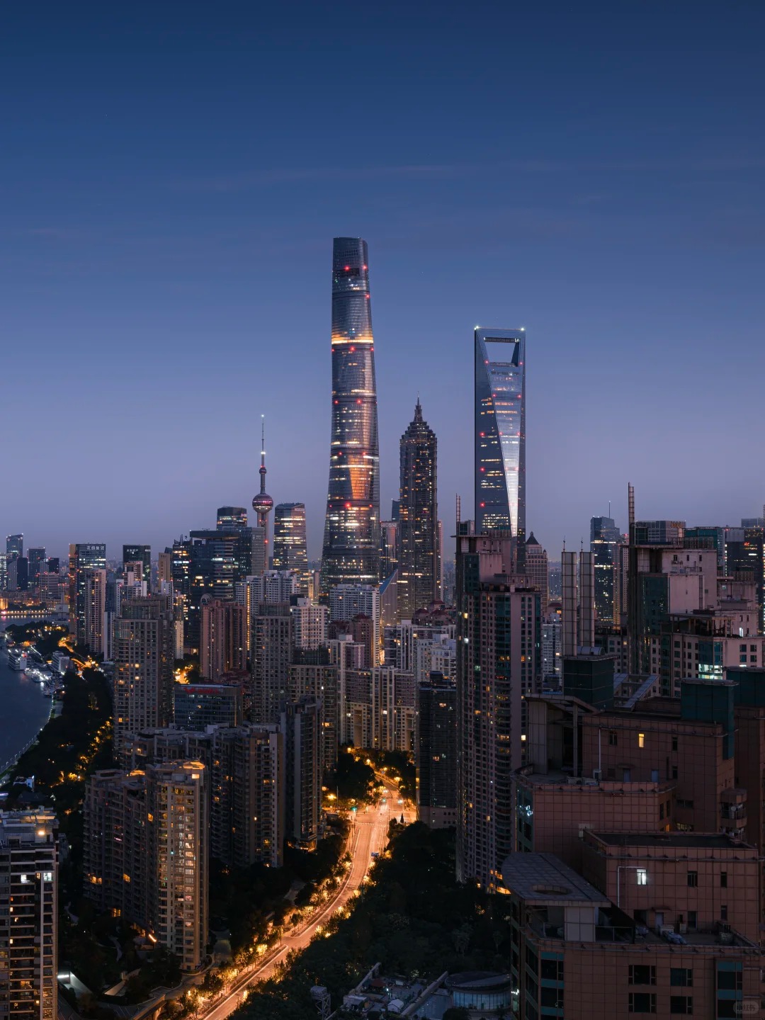 上海天际线清晨版 route photo