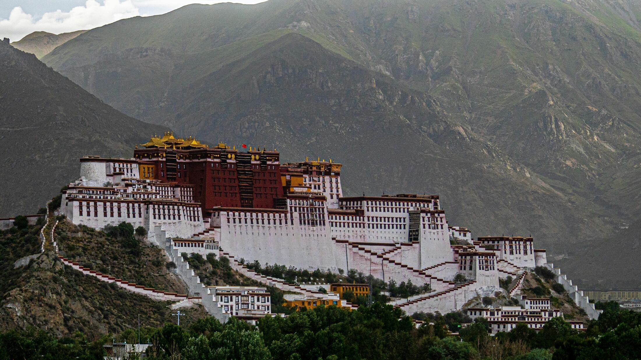 Lhasa Potala alternative route photo