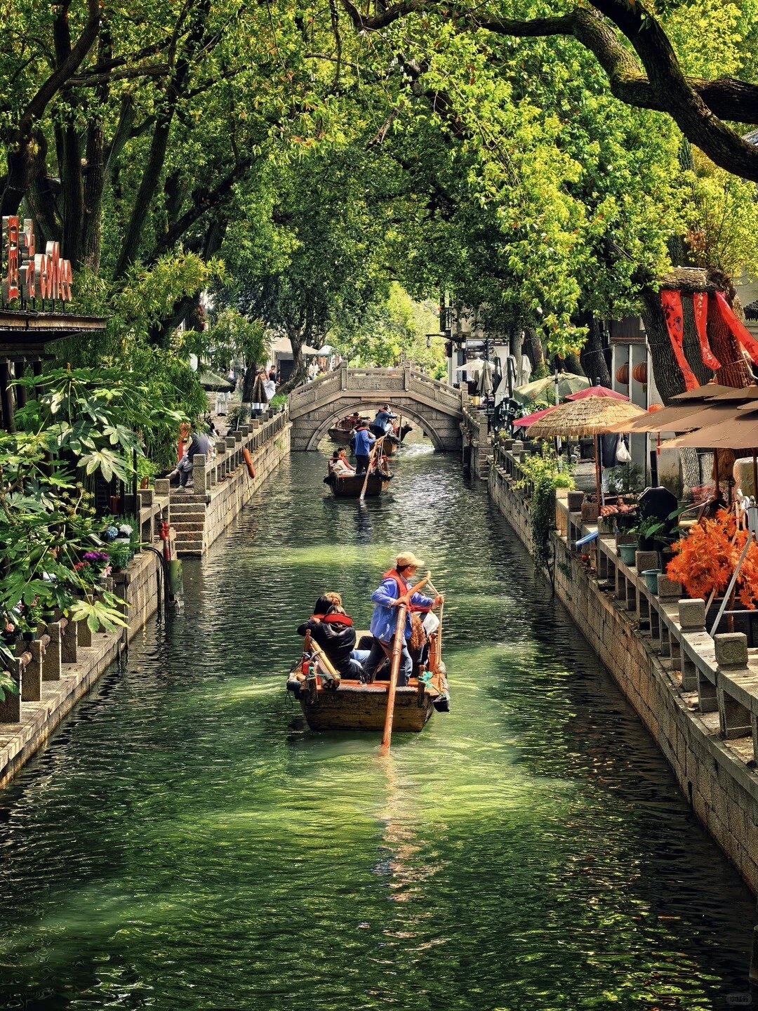 Tongli ancient town canal and waterside houses for a seven day Jiangnan rivers and gardens route