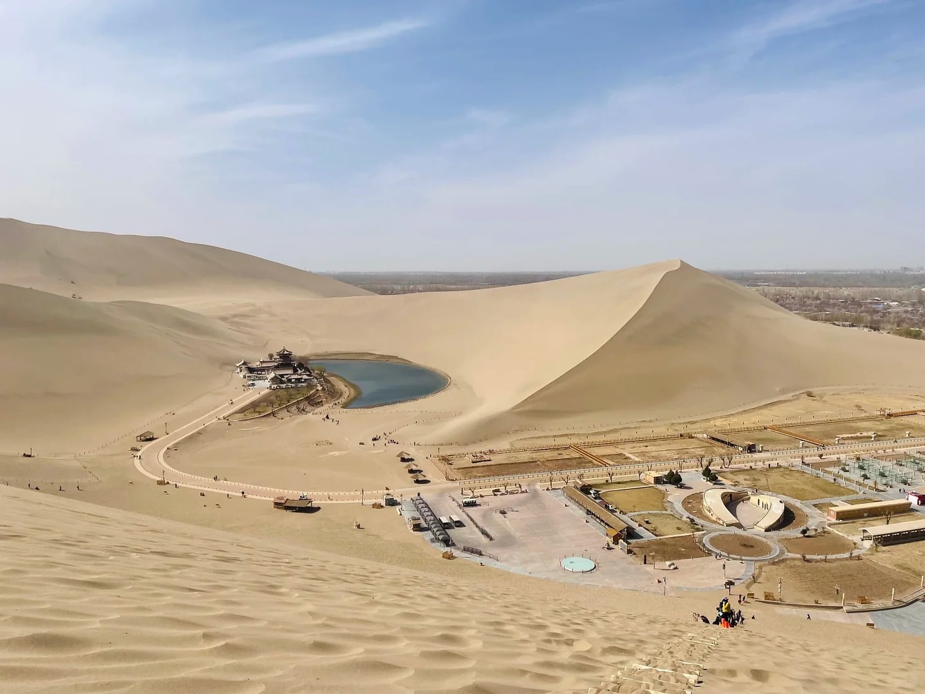 Mingsha Mountain and Crescent Spring route photo