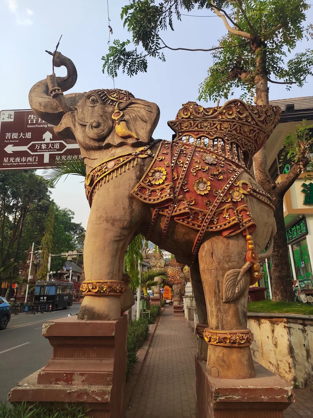Xishuangbanna tropical culture layer route photo