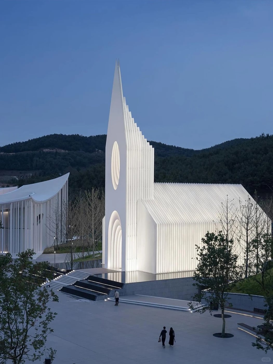 Laoshan scenic extension for a Qingdao and Laoshan route