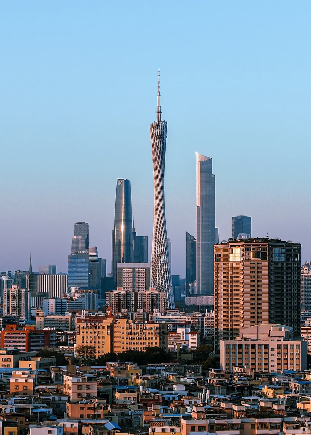 Canton Tower and Pearl River skyline route photo