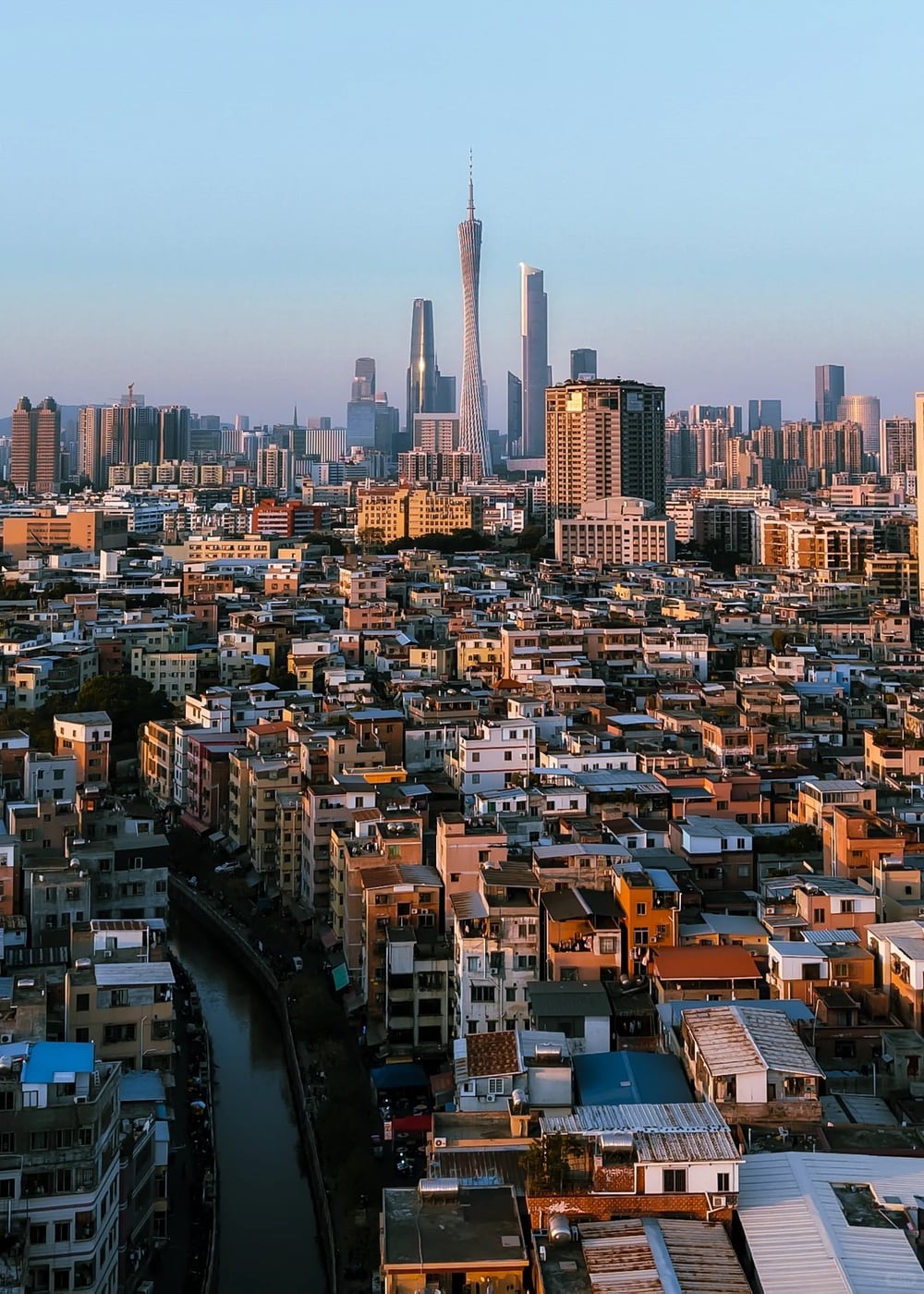 Canton Tower and Pearl River skyline route photo