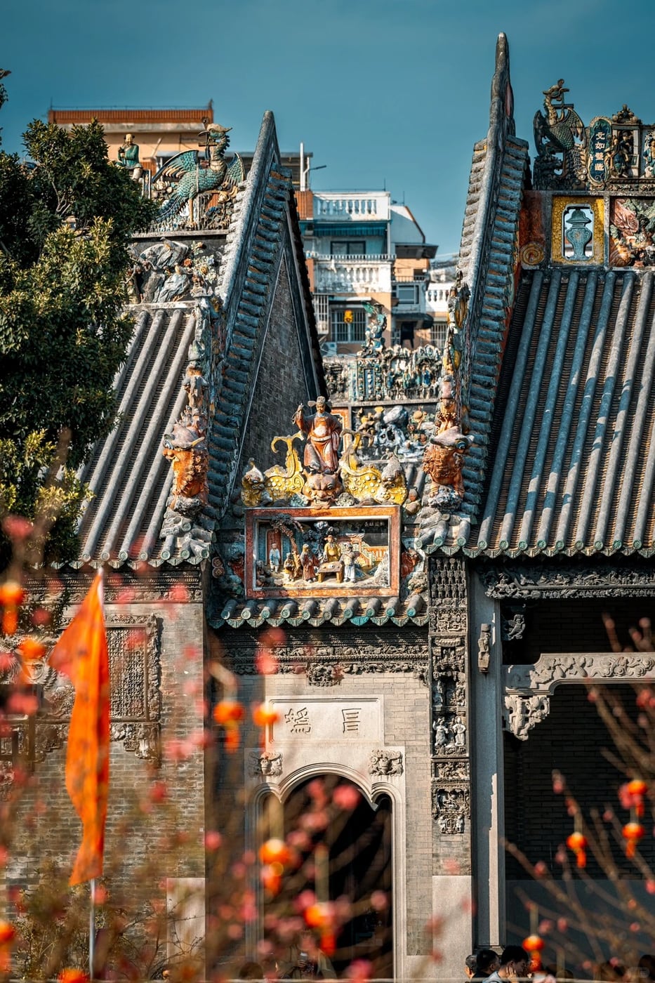 Guangzhou Lingnan roof detail route photo
