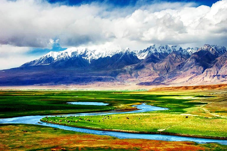 Tashkurgan altitude-road extension route photo